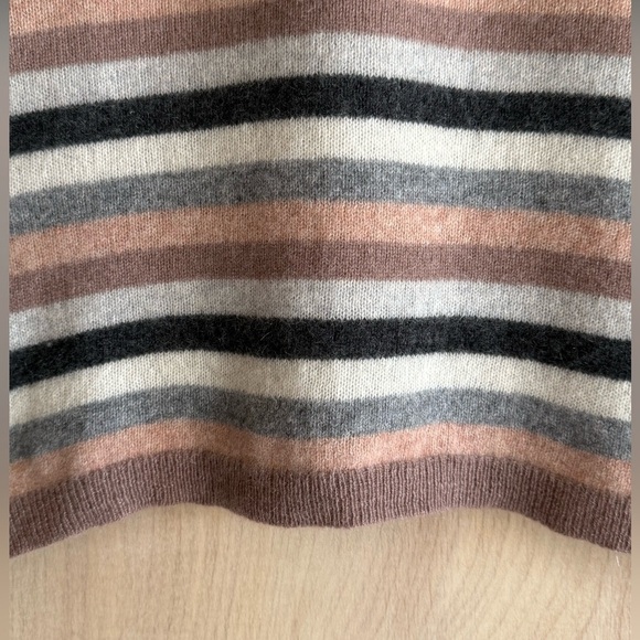 Cynthia Rowley Cashmere Striped Sweater XS Pink Gray Cream Black NWOT - Picture 3 of 12